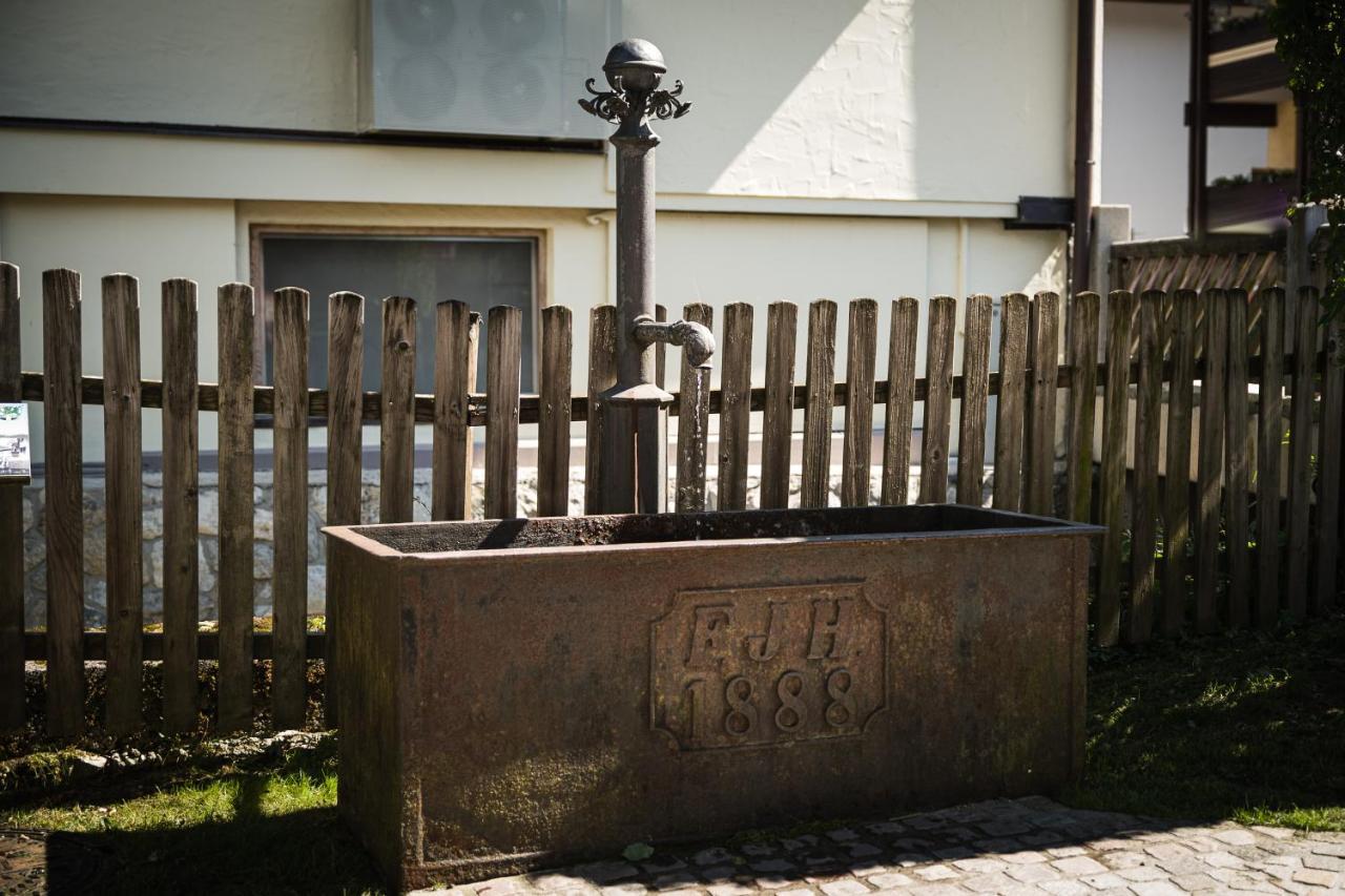 Hotel Almerwirt Maria Alm am Steinernen Meer Exterior foto